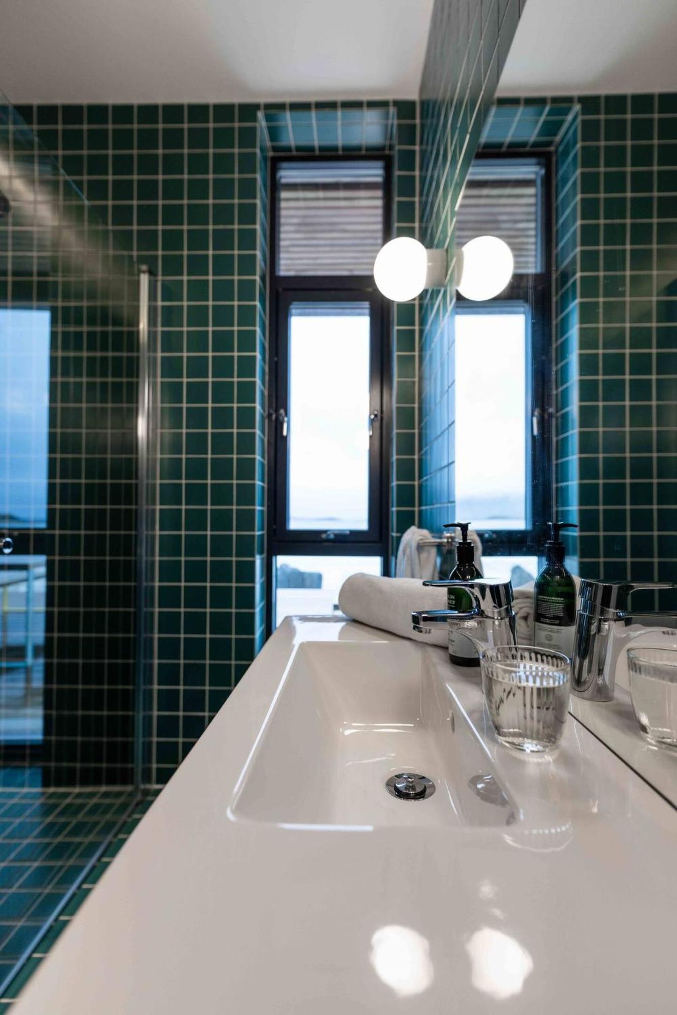Exclusive Beach House Ramberg - Your Private Oasis 外观 照片