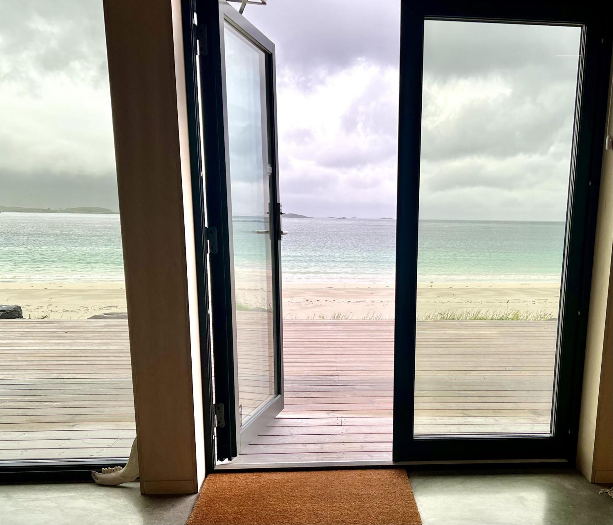 Exclusive Beach House Ramberg - Your Private Oasis 外观 照片